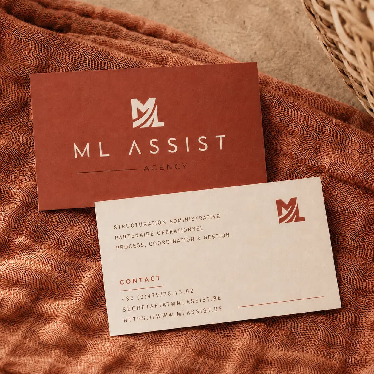 Carte de visite ML Assist et identité terracotta